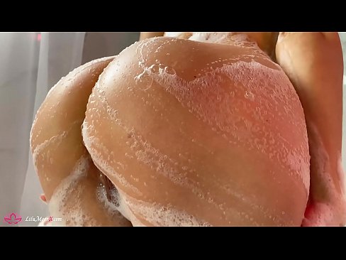 ❤️ Brunette Masturbates Pussy with Vibrator to Intense Orgasm in Shower ❤️ អាសអាភាស នៅពួកយើង